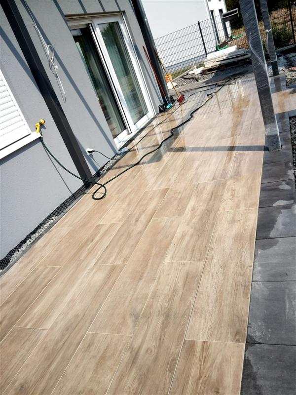 Terrasse in Holzoptik